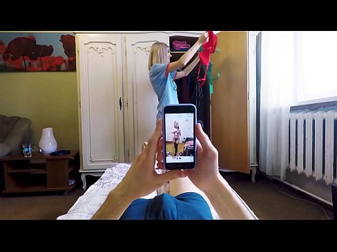 ❤️ Η ετεροθαλής αδελφή έκανε τον αδελφό της να τελειώσει λίγο πριν έρθει η μαμά στο σπίτι ❌ Σεξ ️