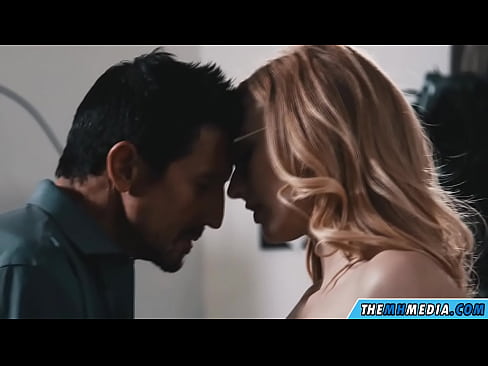 ❤️ Ρομαντικό σεξ με μια πρόστυχη ξανθιά. ❌ Σεξ ️