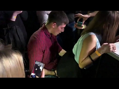 ❤️ Πραγματικό σεξ σε ρωσικό νυχτερινό κέντρο. 18 ετών Ρωσική κοπέλα πρωκτικό και κόλπο πατήσαμε σε νυχτερινό κέντρο ❌ Σεξ ️